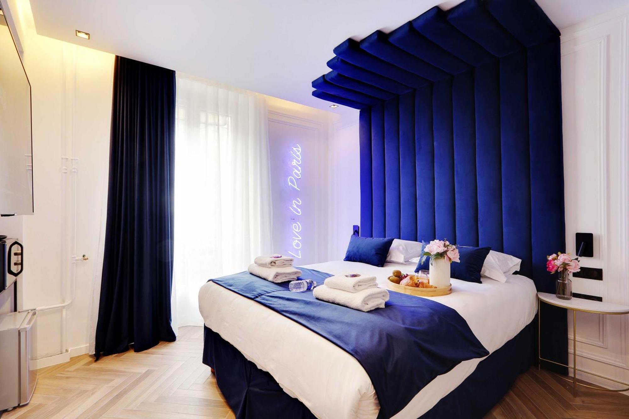 Holiday home Lovely Bedroom With Jacuzzi 2p Chatelet Paris